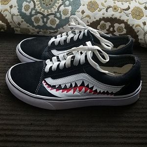 Vans old skool suede black sneakers